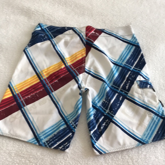 Men’s beach trunks - Picture 4 of 5